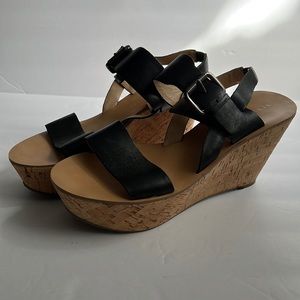 Marc Fisher MF Oralie Leather wedge size 9